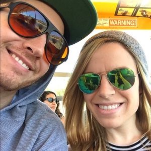 Meet your Posher, Cara